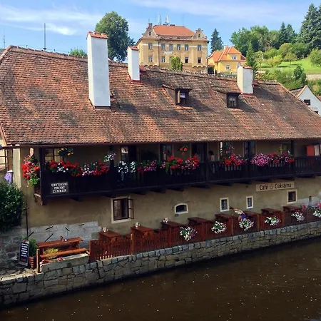 Meandr Vendégház 3*